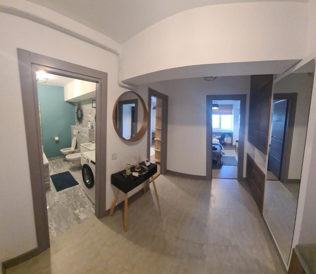 Iulius Maison Jolie Iasi Exterior foto